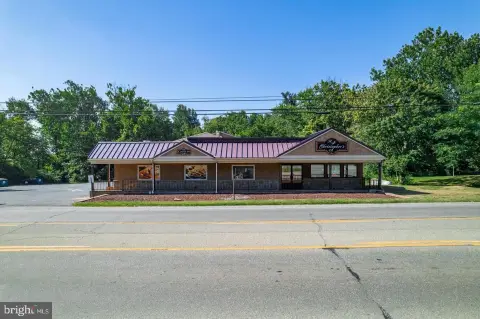 Restaurant Building with Outdoor Deck