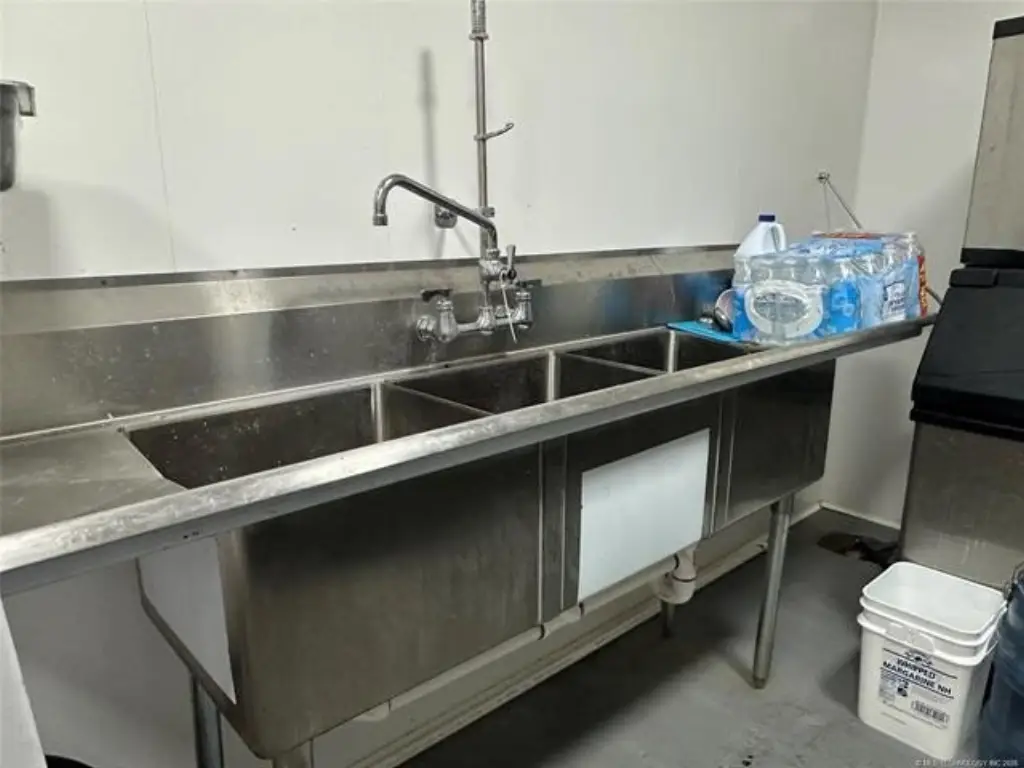 Picture 11