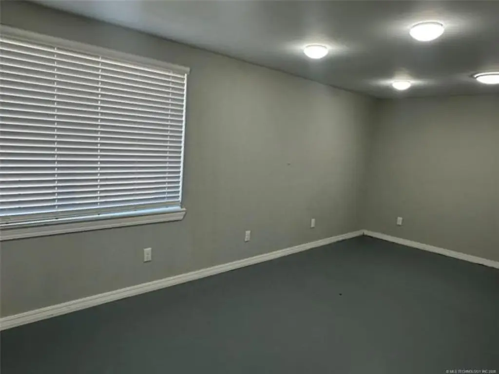 Picture 12