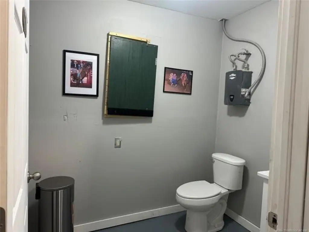 Picture 9