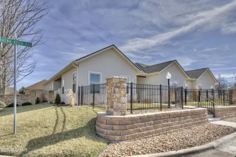 New Duplex in Rollins Creek