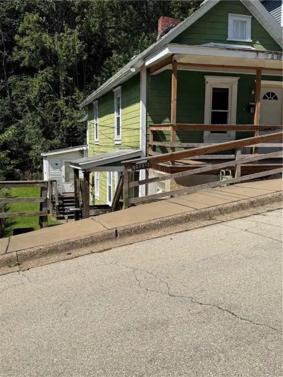 Picture 2