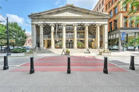 Iconic Arcade Building Commercial Space