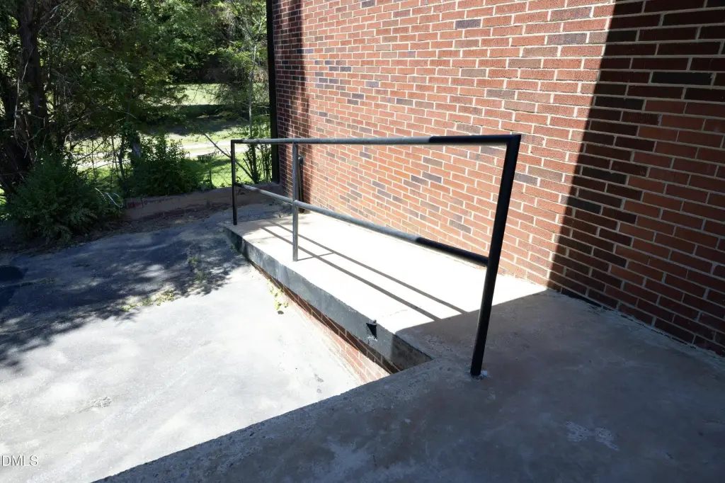 Picture 21
