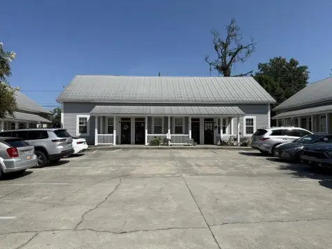 9-Unit Office Complex
