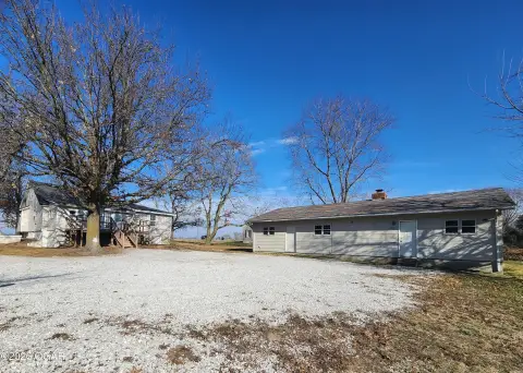 Two Homes on Large Lot