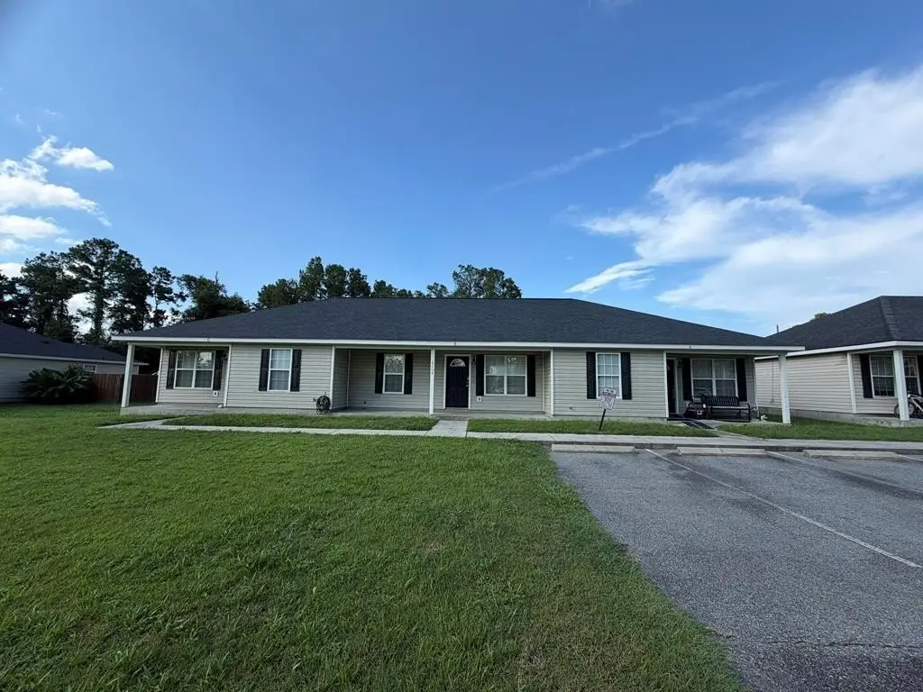 6004 Susan Cir, Valdosta, GA 31605