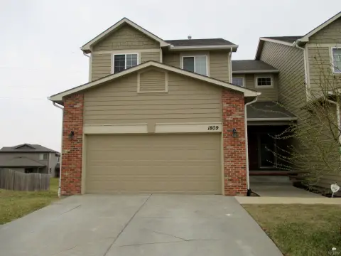 Contemporary Duplex with Finished Basement