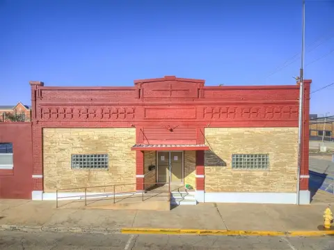 Historic Mixed-Use Building