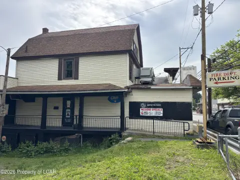 Tavern Building with Equipment