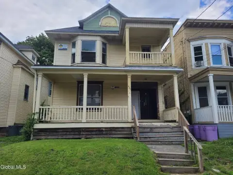 Albany Duplex: Investment or Owner-Occupancy