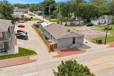 Mixed-Use Property with Central Air