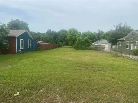 Residential Lot in Lancaster, TX