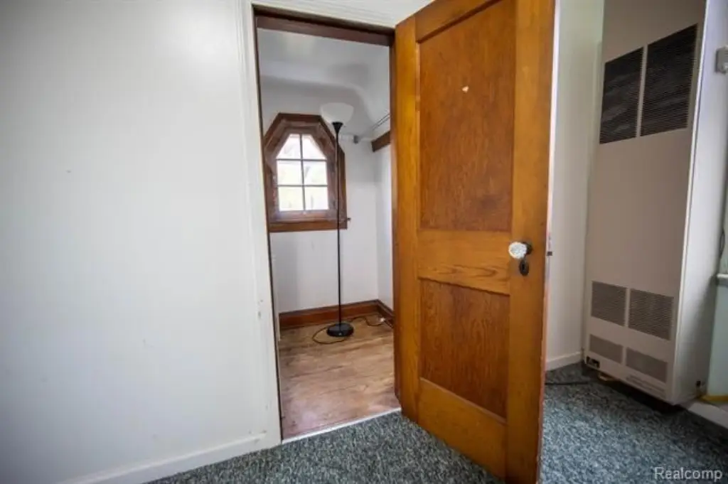Picture 19