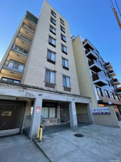 Flushing Office Space For Sale