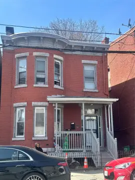 Renovated Duplex in Newburgh, NY