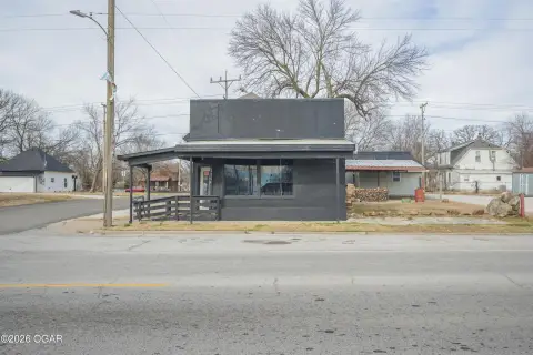Joplin Commercial Property with Potential