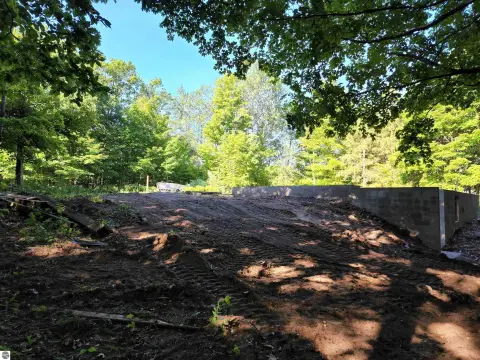 Frankfort Land with Permits