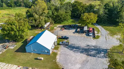 Insulated Flex Space with Shop Yard