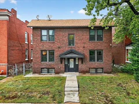 Renovated Multifamily Building in Botanical Heights