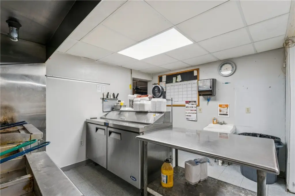 Picture 16