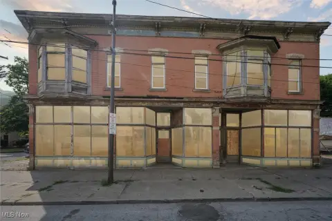 Lorain Avenue Retail/Office Opportunity