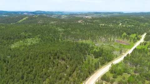 231.68 Acreage South of Deadwood