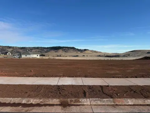 Residential Lot with Scenic Views