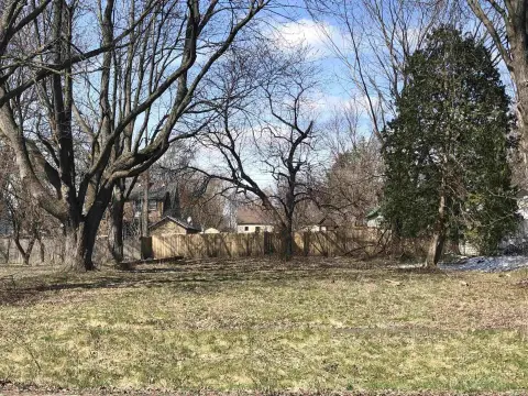 Vacant Land in Downtown Yale