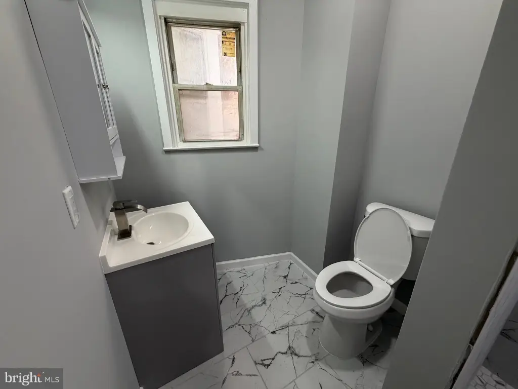Picture 30