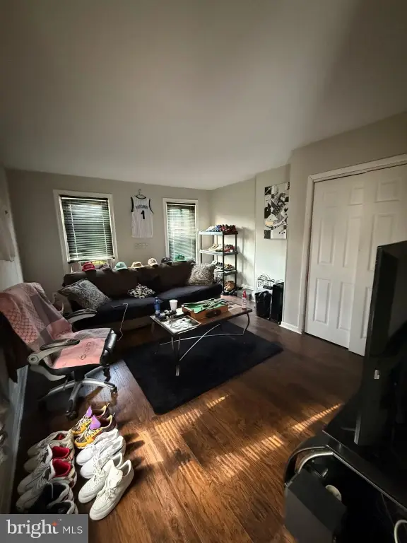 Picture 23