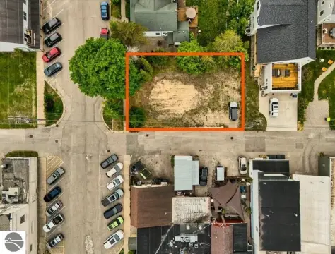 Residential Lot Near Downtown