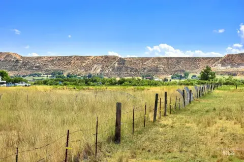 Versatile Land in Emmett, Idaho