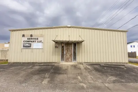 Two Commercial Buildings in Larose