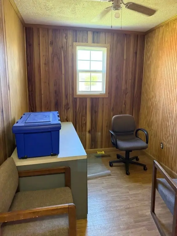 Picture 24