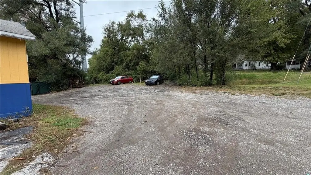 Picture 4