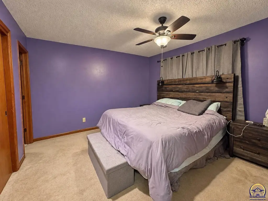 Picture 12