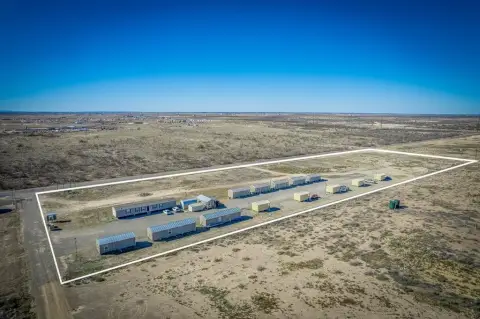 Furnished Motel With Expansion Land