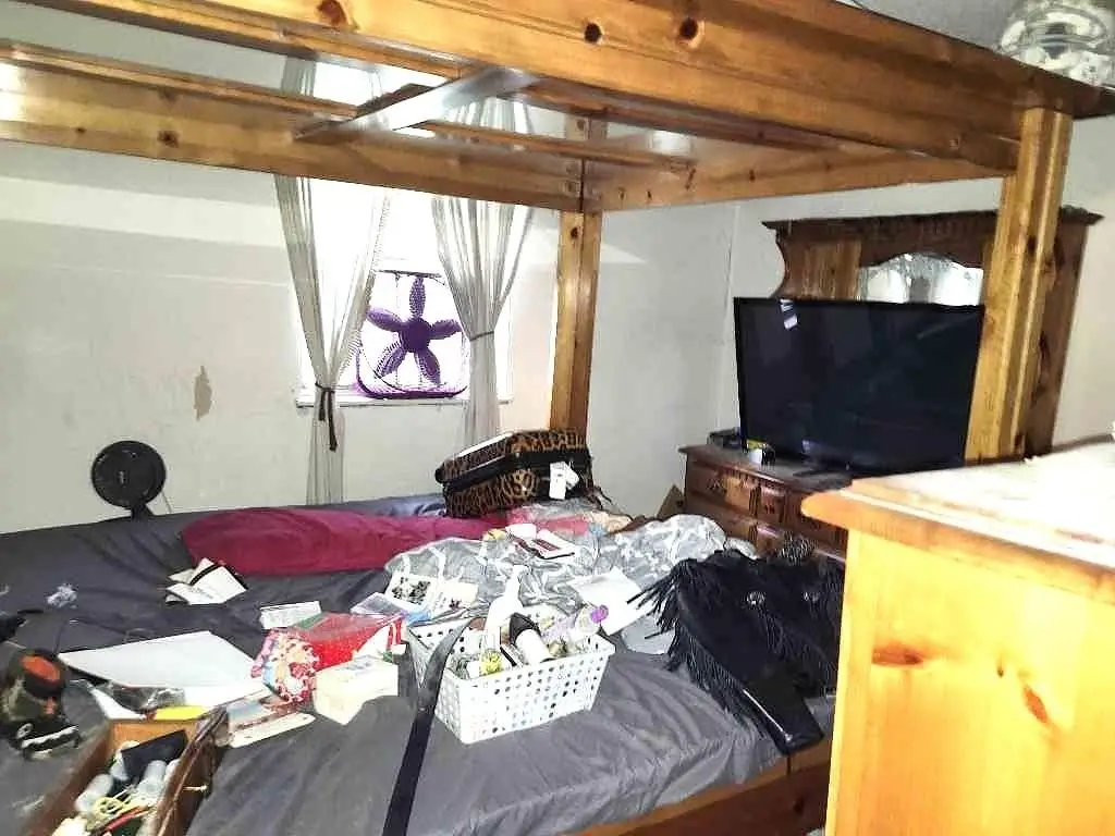 Picture 10