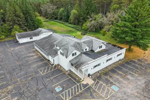 Mixed-Use Property with Apartment