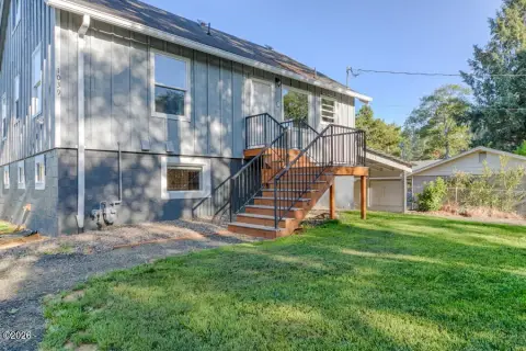 Duplex with Daylight Basement