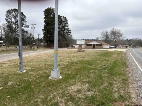 Versatile Building in Troup, Texas