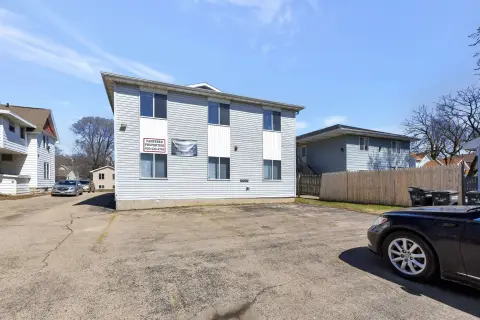 Oshkosh Four-Unit Multifamily Property