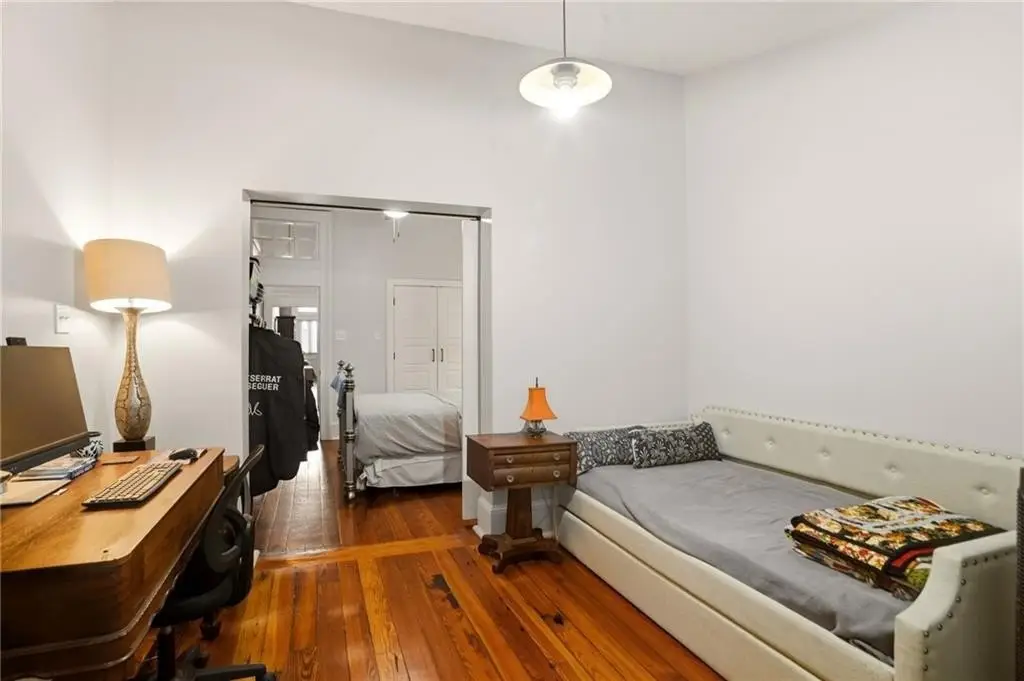 Picture 11