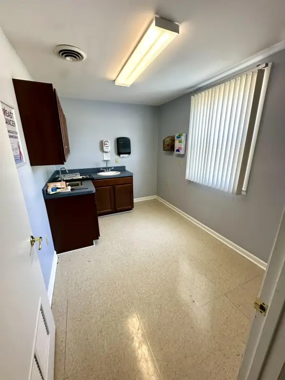 Picture 16