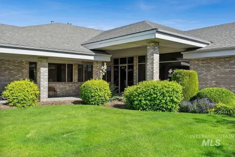Medical Office with Open Floor Plan