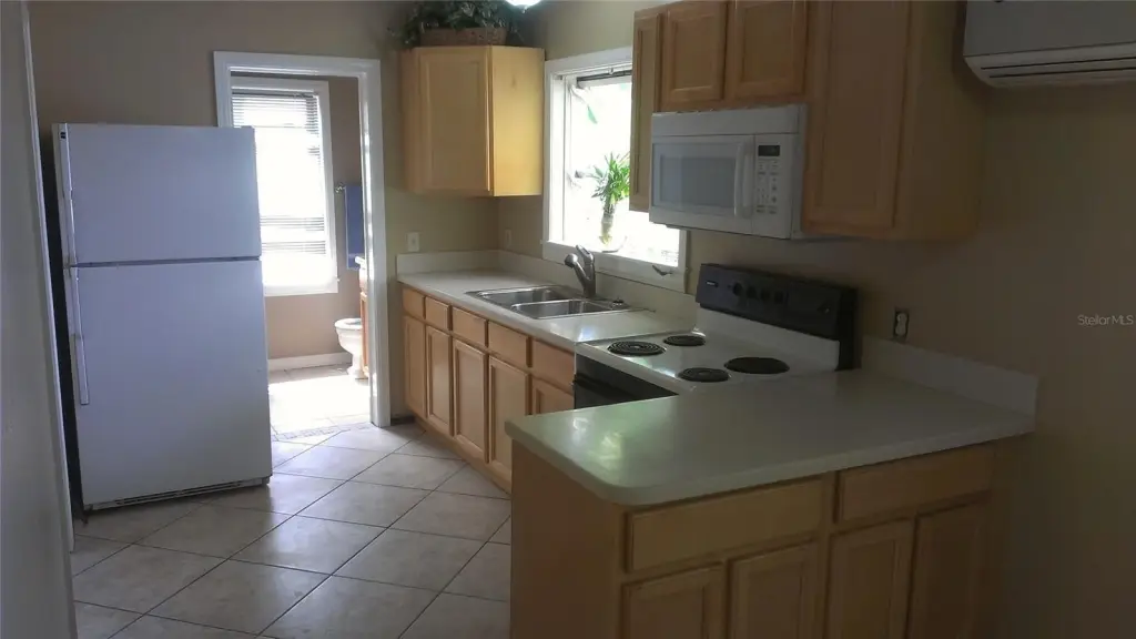 Picture 11