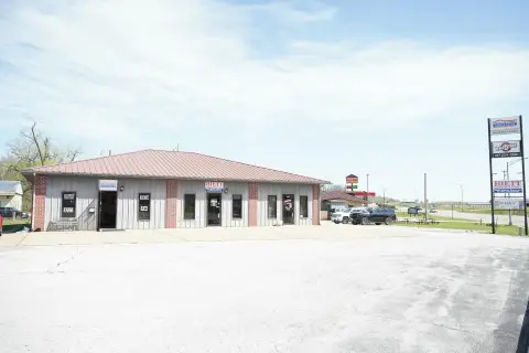 Commercial Building in Prime Location