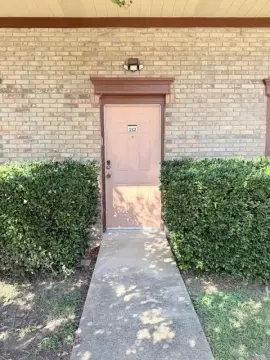 Functional Commercial Space in Garland