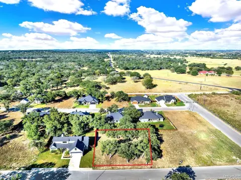 La Vernia Homesite in Gated Community